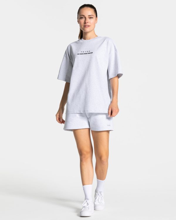Anniversary Short für Frauen in Hellgrau – Bild 3