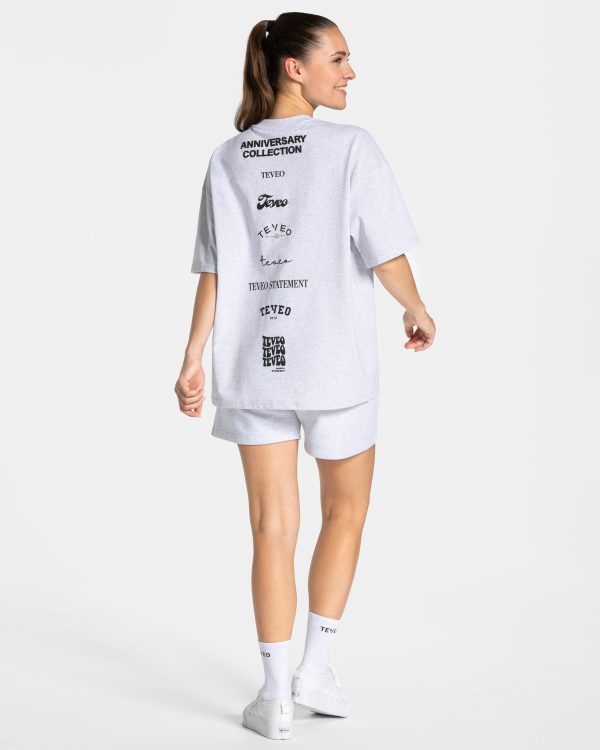 Bequemes Anniversary T-Shirt in Hellgrau für Sport und Freizeit – Bild 5