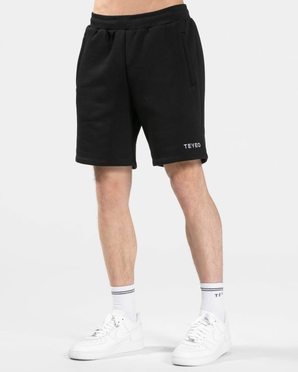Arrival Short Damenhose in Schwarz