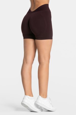 Essence V-Back Covert Scrunch Short Merlot mit ho