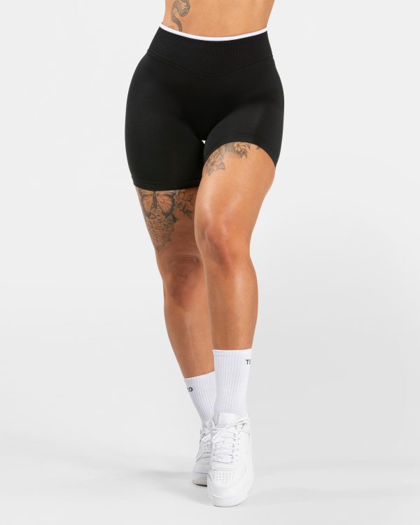 Ignite Sculpt Scrunch Short  Schwarz für Sport un – Bild 2