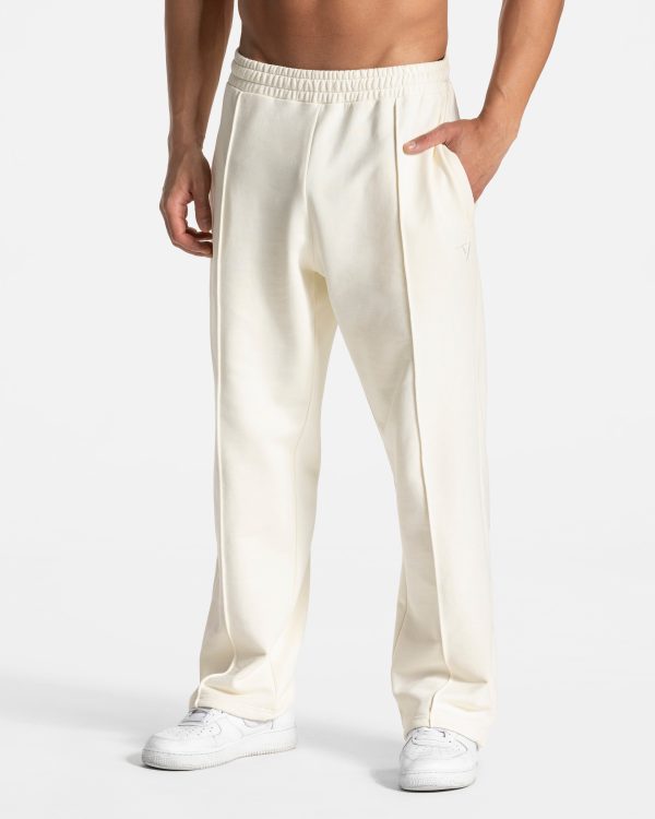 Ignite Straight Leg Jogger Off Damenhose in White