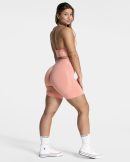 Signature Scrunch Short in Peach für Damen