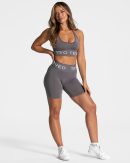 Signature Scrunch Short Damenhose in Graphit