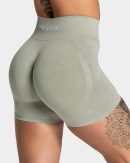 Acid Covert Scrunch Short in Salbei für Damen