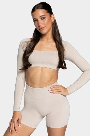 Modische Femme Backless Longsleeve in Farbe Cream