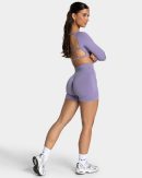 Modische Femme Sculpt Scrunch Short in Farbe Lave