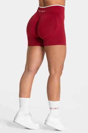 Ignite Sculpt Scrunch Short  Cherry – bequem und