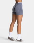 Ignite Sculpt Scrunch Short  Damenhose in Eisgrau