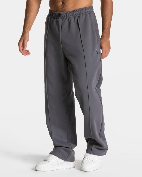 Ignite Straight Leg Jogger Graphit mit hoher Tail