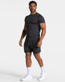 Modische Pace Fitted T-Shirt in Farbe Gunmetal