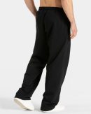 RI’VAIV Straight Leg Jogger Schwarz mit hoher Tai