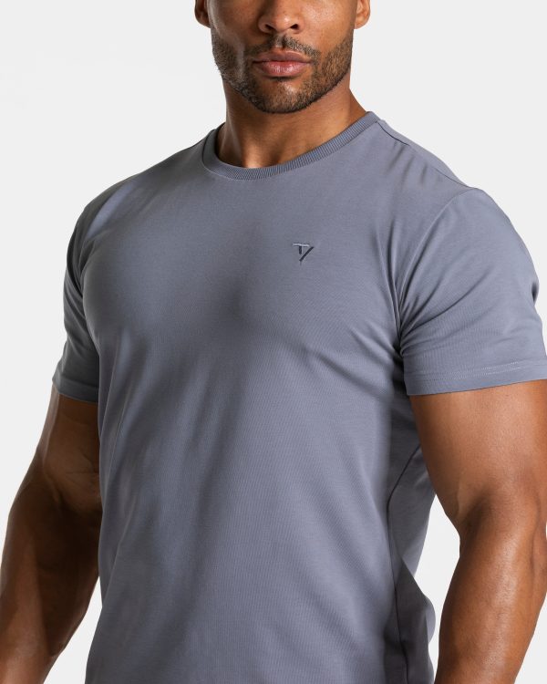 Timeless Pro Fitted T-Shirt in Eisgrau für Damen – Bild 4