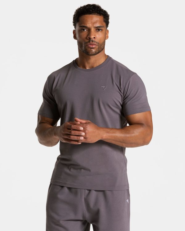 Timeless Pro Fitted T-Shirt Graphit mit hoher Tai