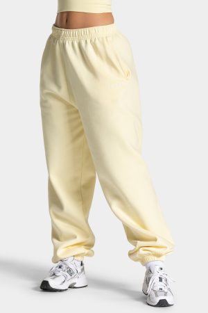 Timeless Pro Jogger Butter Yellow für Sport und A