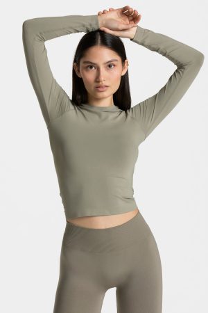 Modische Timeless Pro Longsleeve in Farbe Khaki