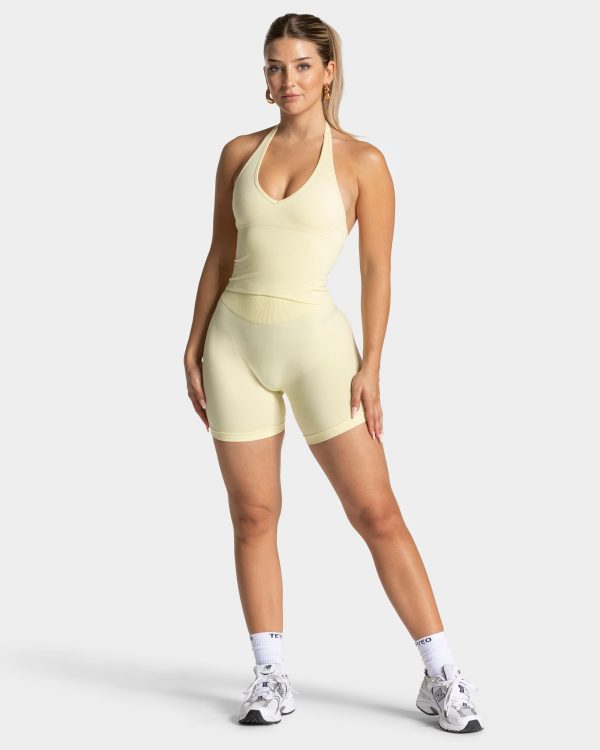 Timeless Pro Short Butter Damenhose in Yellow – Bild 3