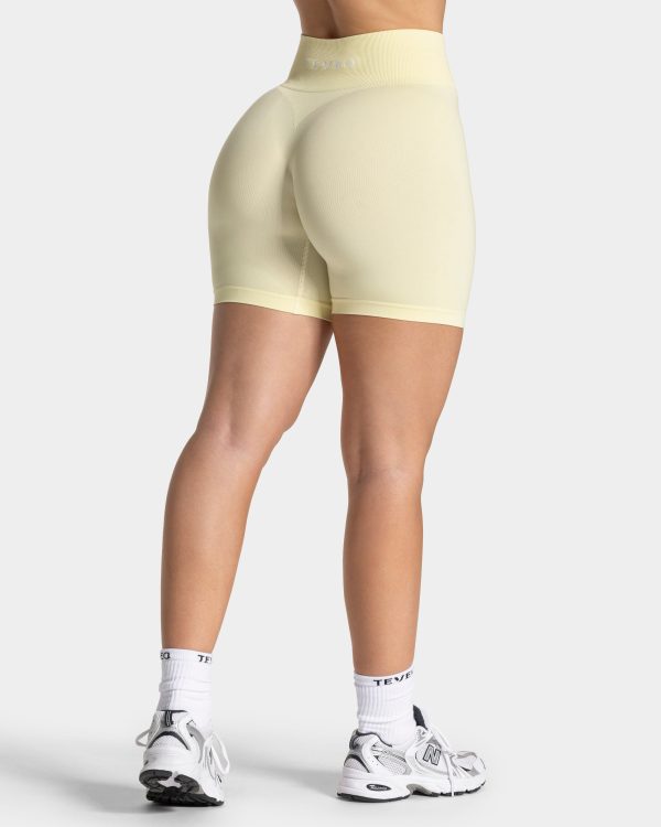 Timeless Pro Short Butter Damenhose in Yellow