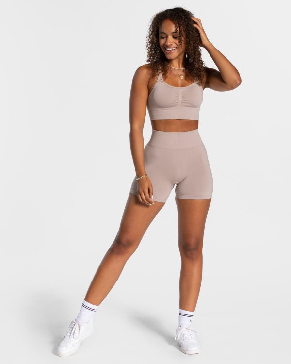 Modische Timeless Scrunch Short in Farbe Dust – Bild 5