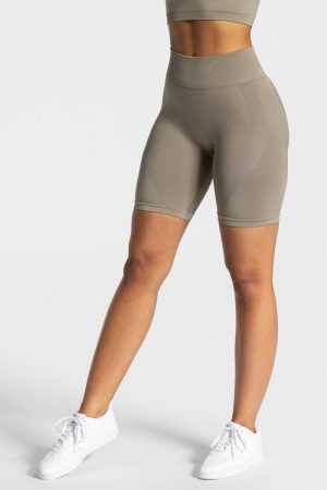 Charming Scrunch Short "Khaki" - TEVEO