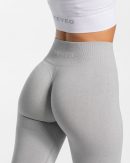 Modische Timeless Scrunch Leggings in Farbe Hellg