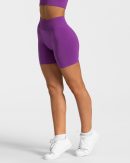 Timeless Scrunch Short "Violett" - TEVEO