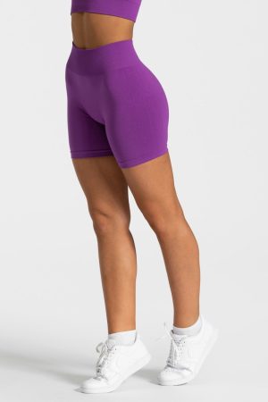 Timeless Scrunch Short "Violett" - TEVEO