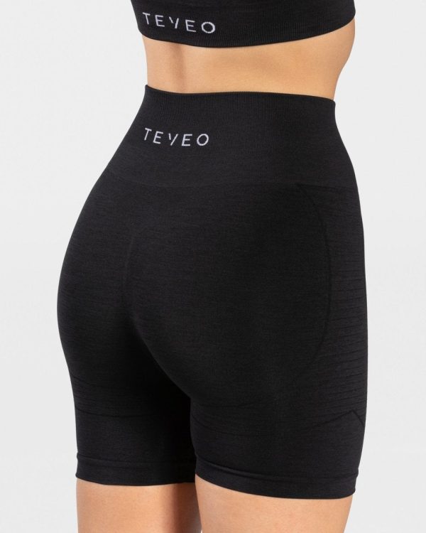True Short in Schwarz für Damen – Bild 4